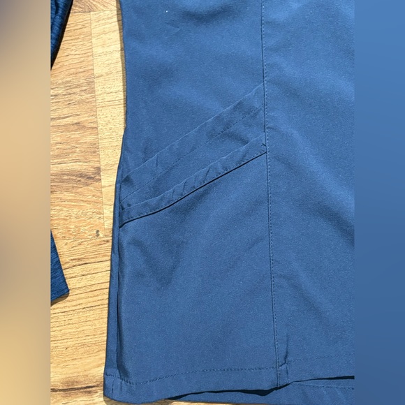 Urbane Performance Scrub Zip-up Jacket Size Large Color Blue - Picture 4 of 5